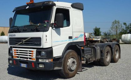heavy_duty_tractorhead_volvo_fm_12_volvo_fm12_420t_6x4_2001_7167983